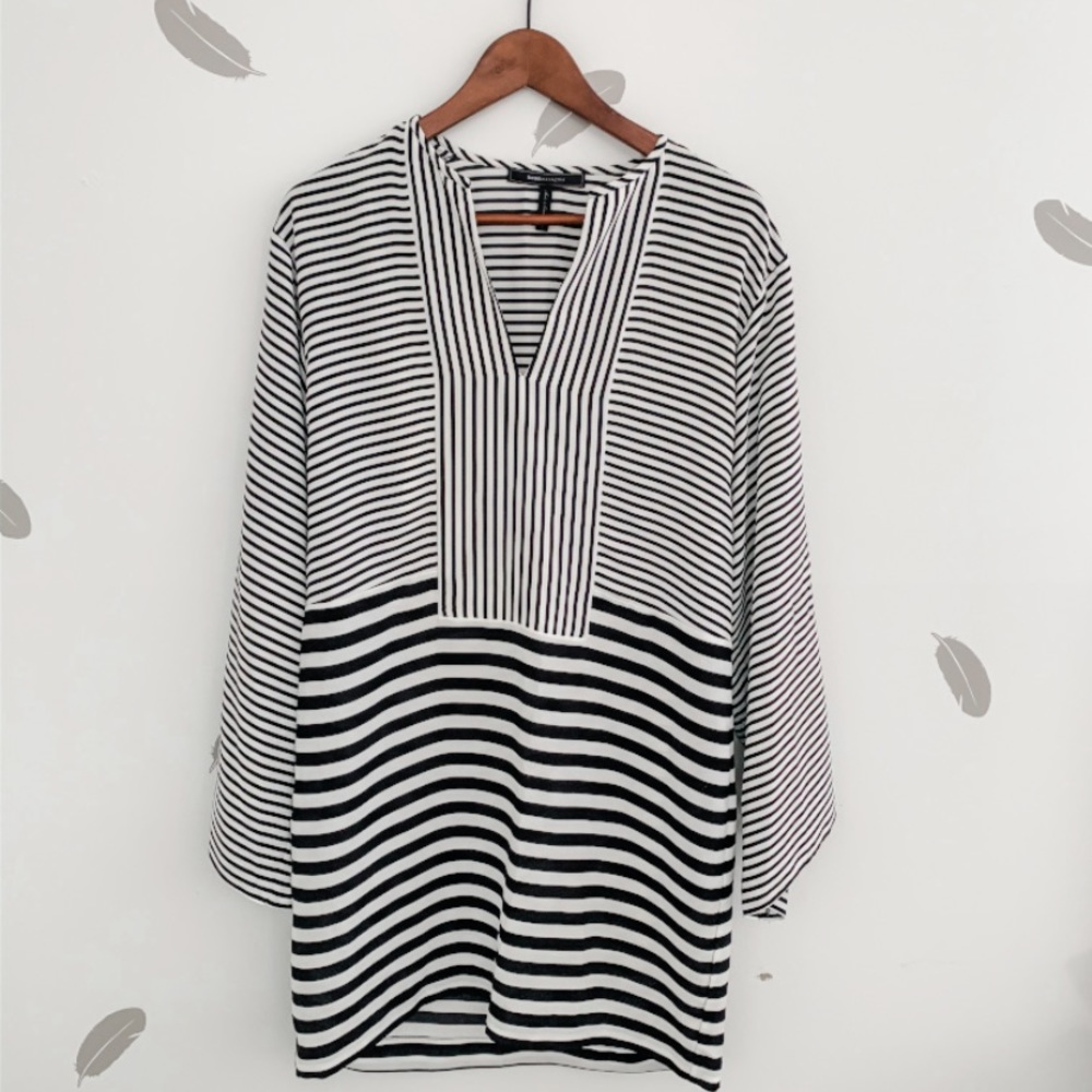 BCBG Amilia Kimono-Sleeve Stripe-Blocked Dress